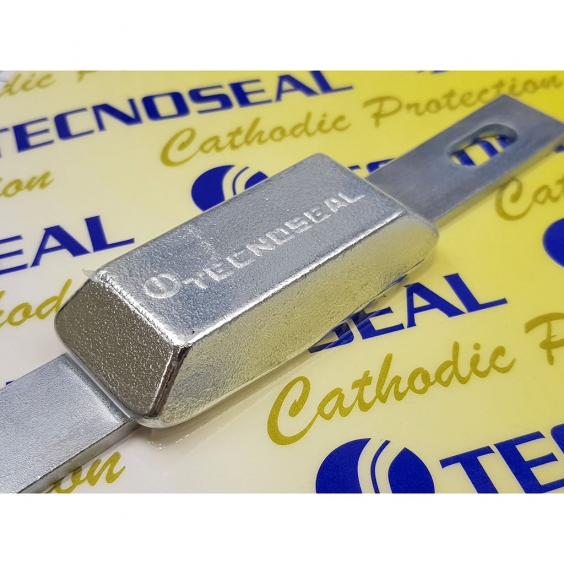 Анод цинковый для корпуса с креплением Tecnoseal 00385 175 x 20 x 3 мм